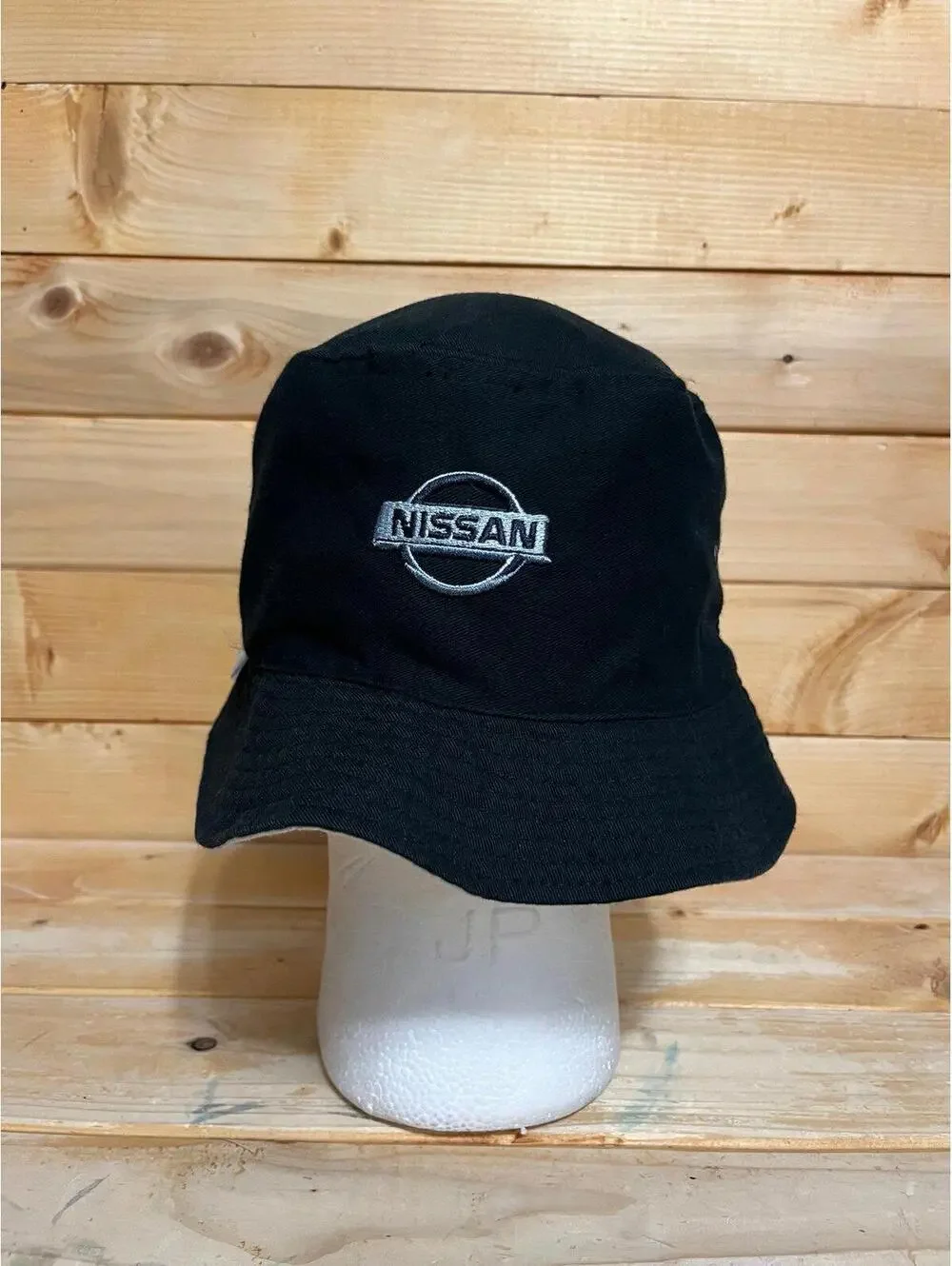 Vintage reversible embroidered Arizona Diamondbacks Bucket Hat